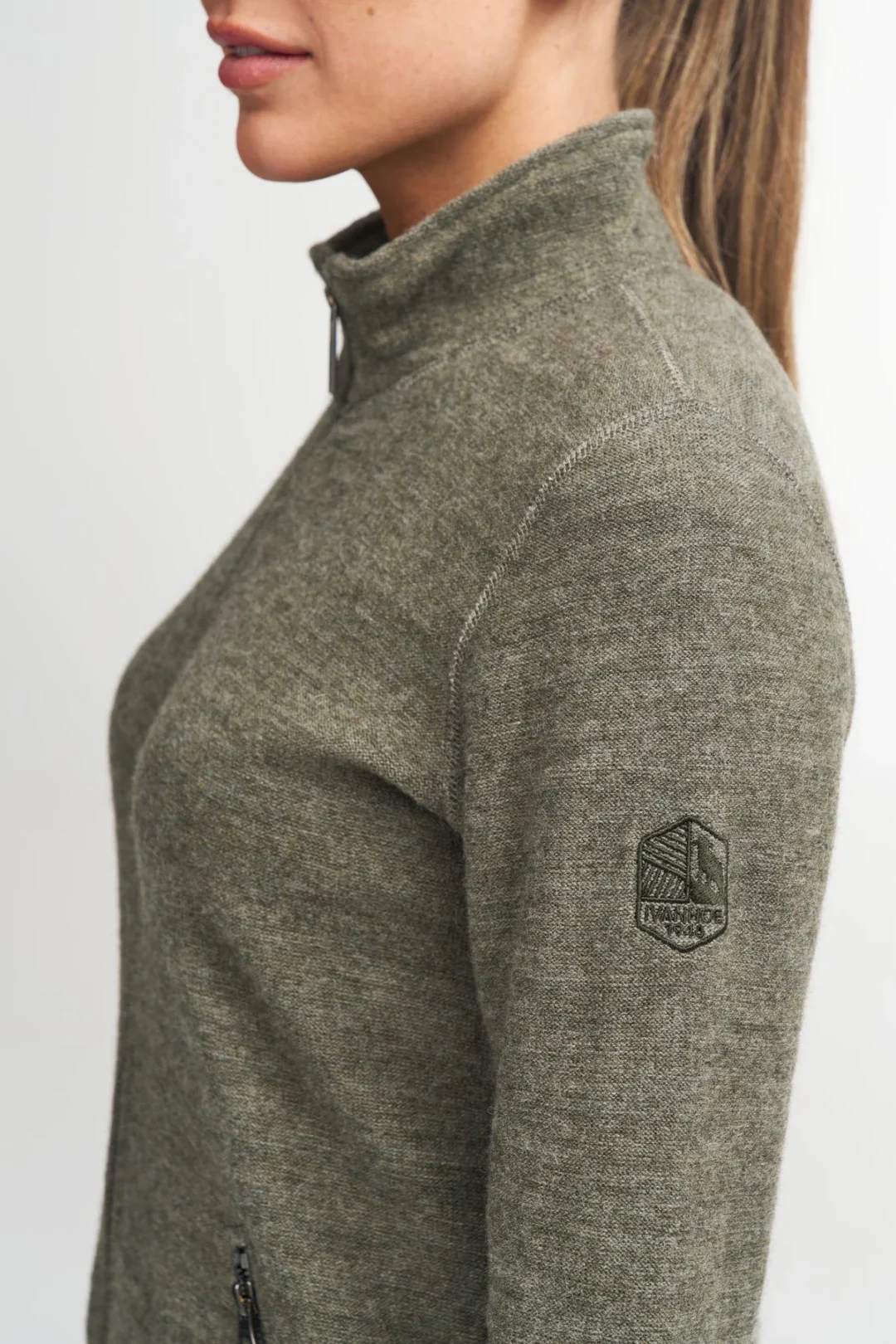 Ivanhoe Bella Full Zip